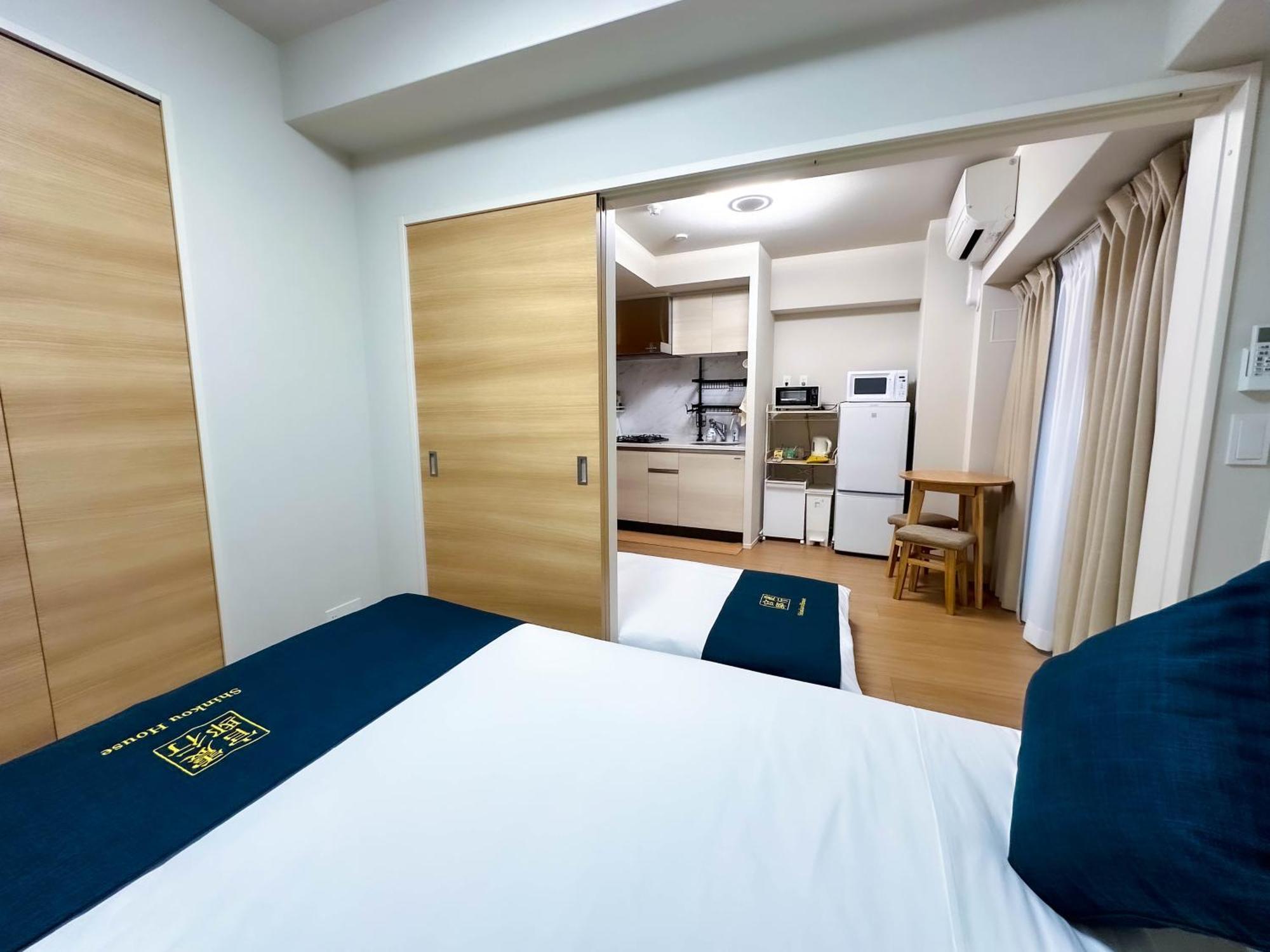 Shinkou House Ue Leilighet Ōsaka Eksteriør bilde